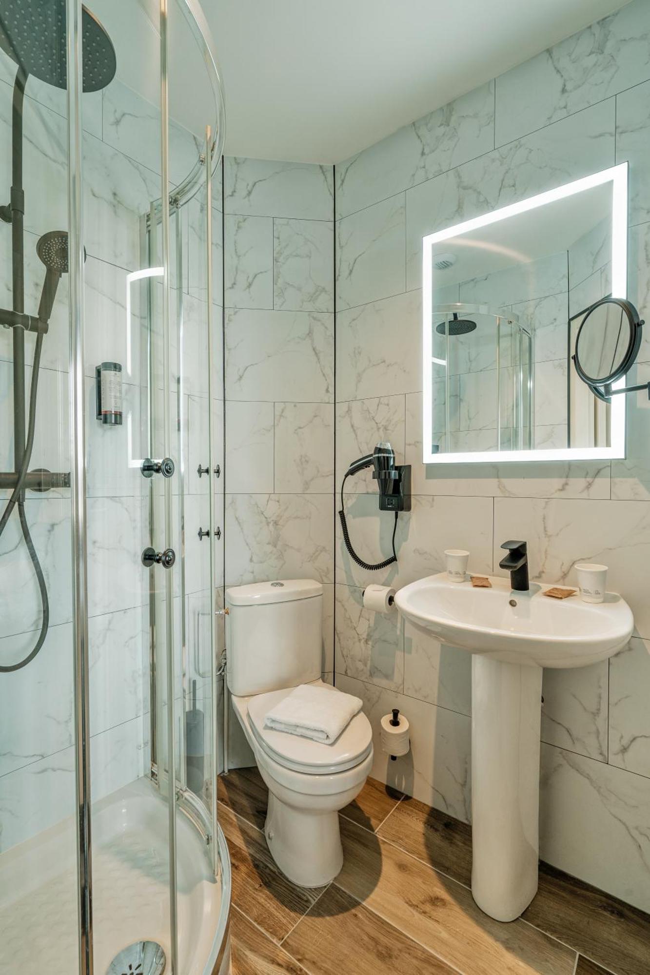 Moderne, 3* Metz