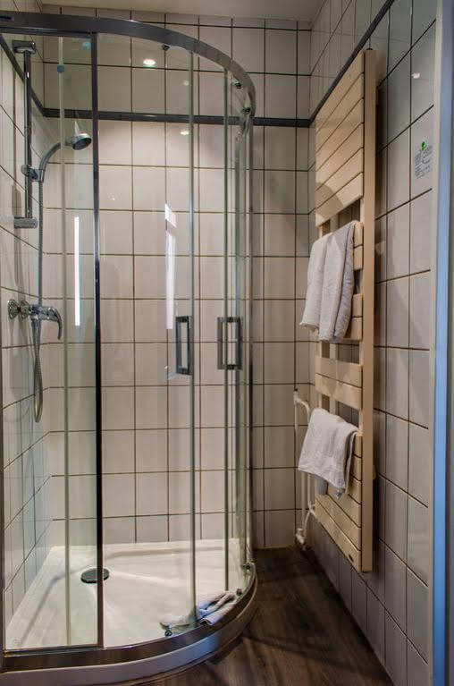 Hotel Moderne,